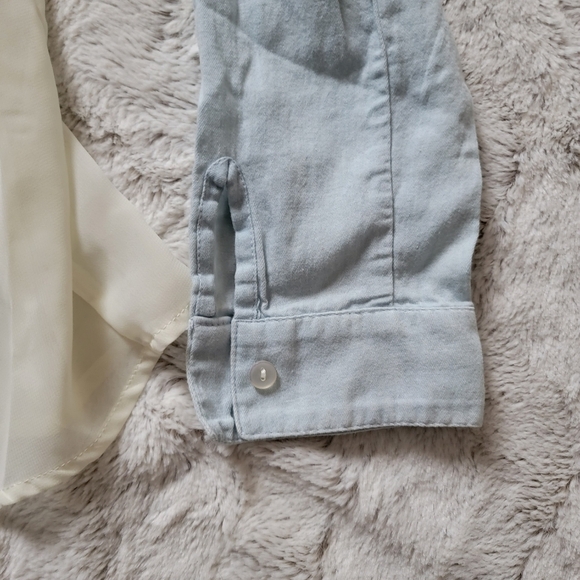 Dots Sheer Body Light Denim Cloth Studded Collar Accent Blouse Size S - Picture 7 of 11